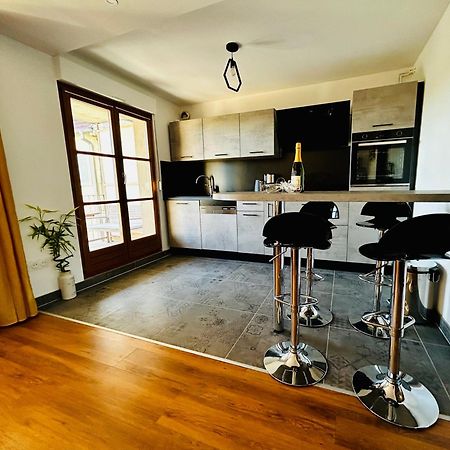 Vue Sur Vignes Apartment Риквир Екстериор снимка